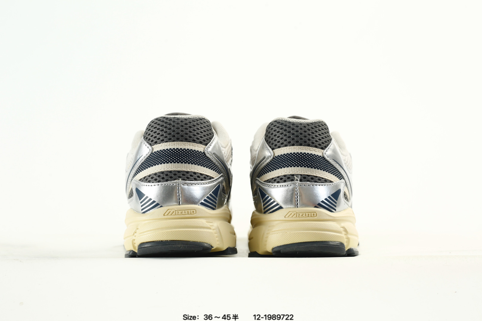 💰160
真标半码MIZUNO SPEED 2K 美津浓男女城市机能山系运动休闲鞋脏脏鞋
货号:D1GH222911
尺码:36 36.5 37.5 38 38.5 39 40 40.5 41 42 42.5 43 44 45
编码：12-1989722