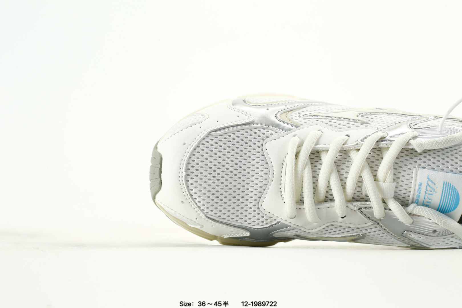 💰160
真标半码MIZUNO SPEED 2K 美津浓男女城市机能山系运动休闲鞋脏脏鞋
货号:D1GH222911
尺码:36 36.5 37.5 38 38.5 39 40 40.5 41 42 42.5 43 44 45
编码：12-1989722