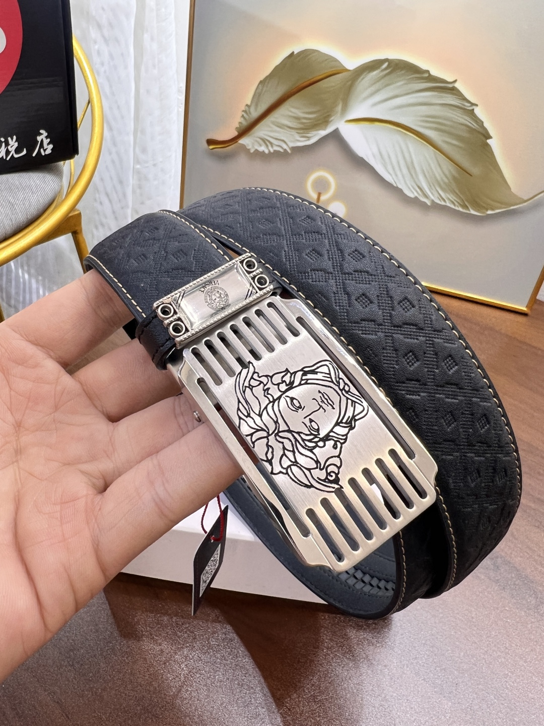 小主推荐 实物拍摄 范思哲自动扣皮带