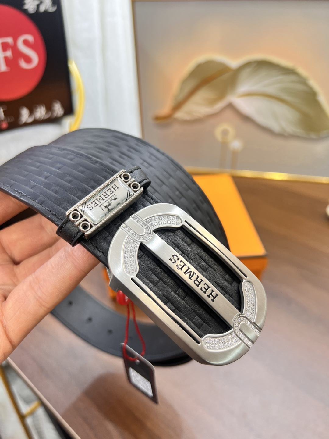 爱马仕H皮带 新品 镶砖精钢H内穿扣 进口压花头层牛皮-Chinese UA Cheap High Quatity Brand Clothes Bags handbags Sneakers wholesale wholesaler seller from China Factory suppliers Fashion Clothing Shoes best Quality Beautiful Price 爱马仕H皮带 新品 镶砖精钢H内穿扣 进口压花头层牛皮