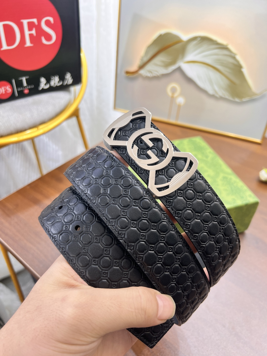 古奇GUCCi皮带 新款 GG压花头层牛皮 3.8cm-Chinese UA Cheap High Quatity Brand Clothes Bags handbags Sneakers wholesale wholesaler seller from China Factory suppliers Fashion Clothing Shoes best Quality Beautiful Price 古奇GUCCi皮带 新款 GG压花头层牛皮 3.8cm