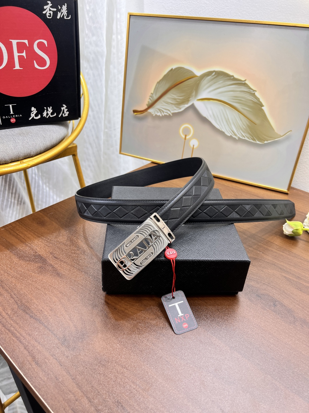 普拉达自动扣皮带 定制牛皮 精挑篮球纹头层进口皮配达-Chinese UA Cheap High Quatity Brand Clothes Bags handbags Sneakers wholesale wholesaler seller from China Factory suppliers Fashion Clothing Shoes best Quality Beautiful Price 普拉达自动扣皮带 定制牛皮 精挑篮球纹头层进口皮配达