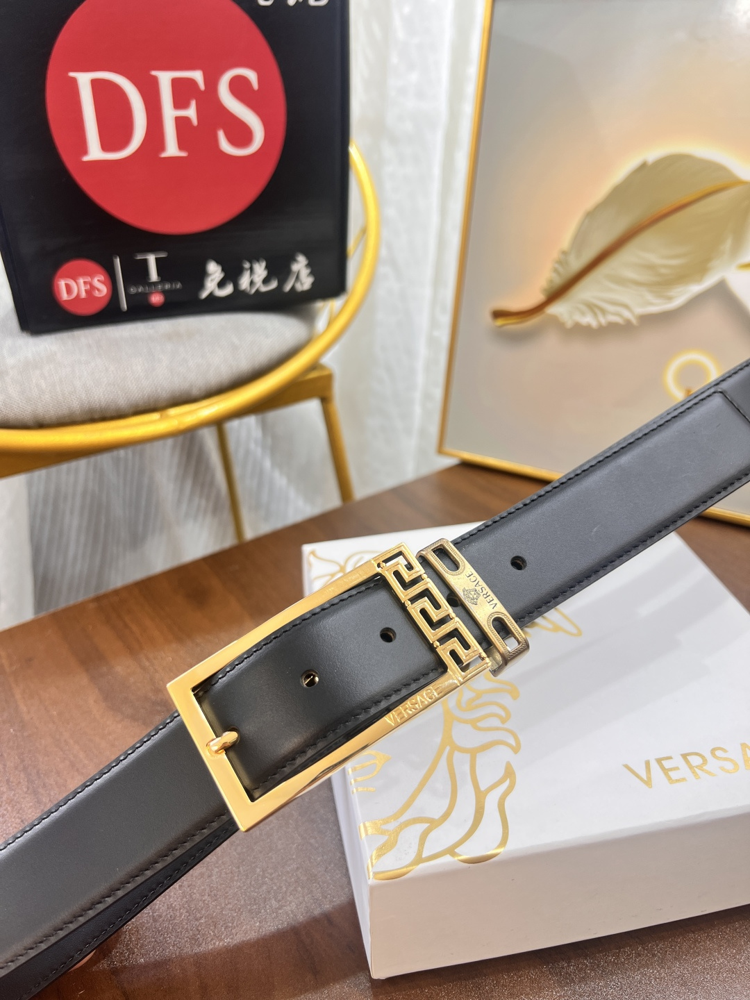 范思哲皮带 定制牛皮 定制美人头层进口皮配达 小细纹牛皮 宽度3.5cm