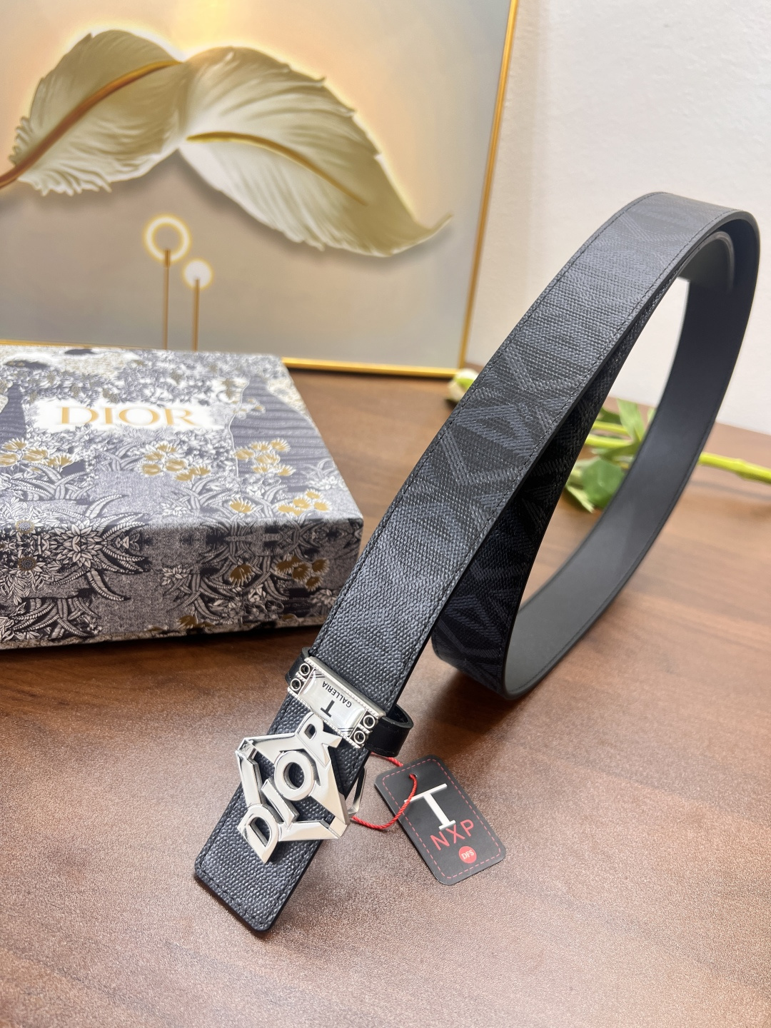 迪奥D 香港免税T礼盒 迪奥皮带男女同款 3.5cm-Chinese UA Cheap High Quatity Brand Clothes Bags handbags Sneakers wholesale wholesaler seller from China Factory suppliers Fashion Clothing Shoes best Quality Beautiful Price 迪奥D 香港免税T礼盒 迪奥皮带男女同款 3.5cm