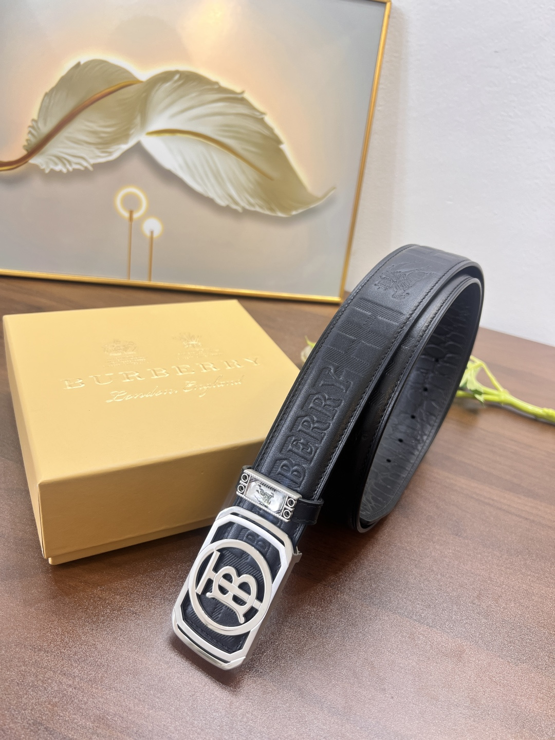 巴宝莉男士皮带 ZP开模制作 B内穿精钢五金 商务皮带 进口B字压花头层牛皮 宽度3.8 cm