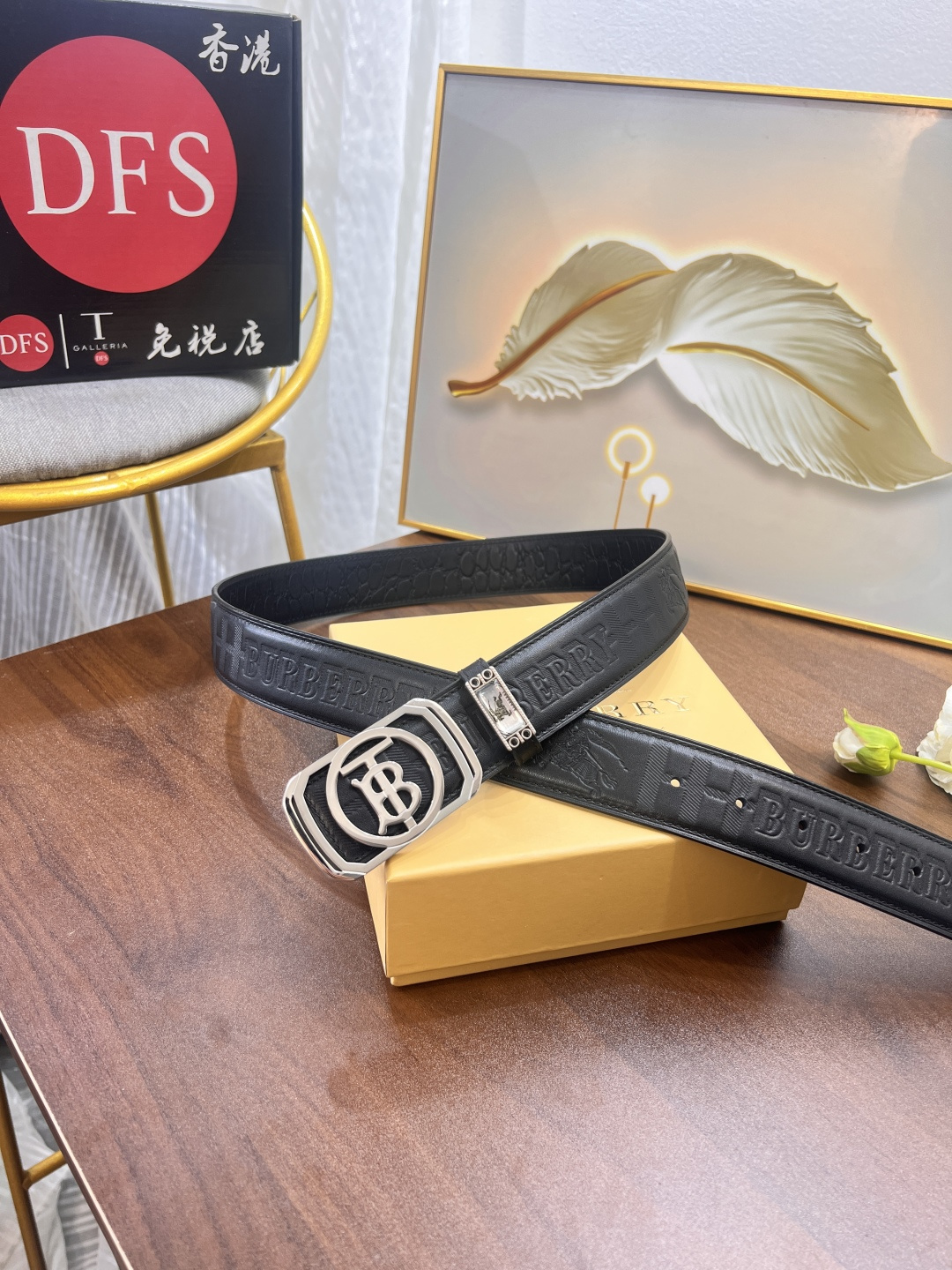 巴宝莉男士皮带 ZP开模制作 B内穿精钢五金 商务皮带 进口B字压花头层牛皮 宽度3.8 cm