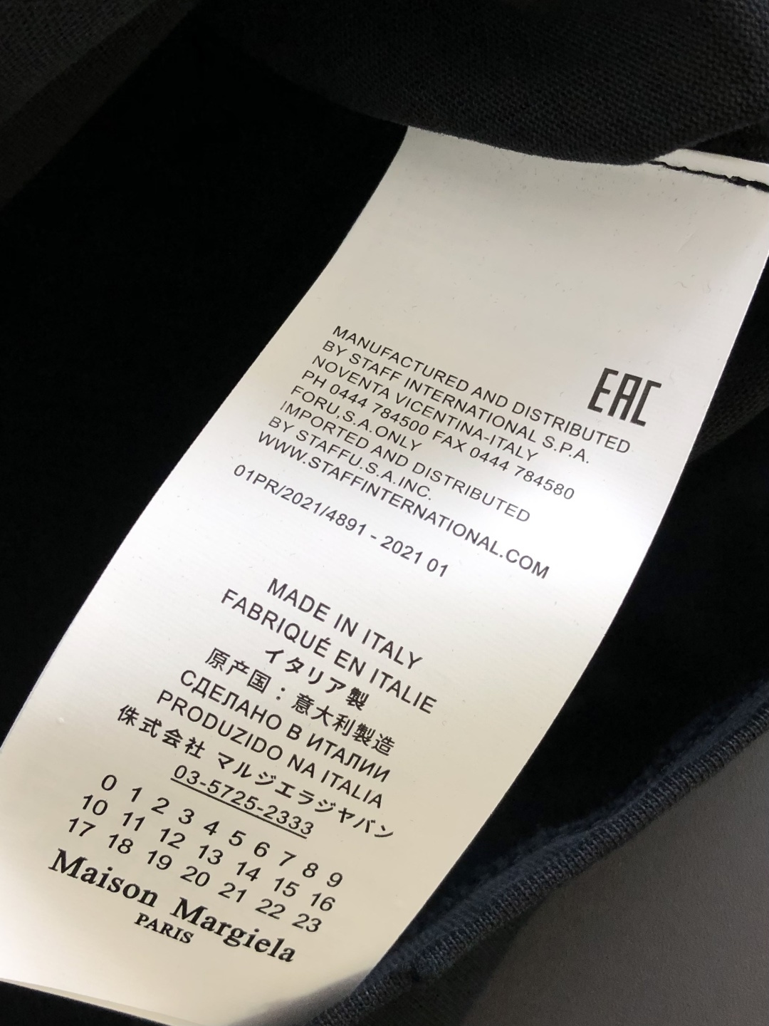 MM6 2026SS春夏最新款圆领时尚短袖T恤，官网同步，定织定染300克重纯棉面料！贴肤舒适，耐看又好