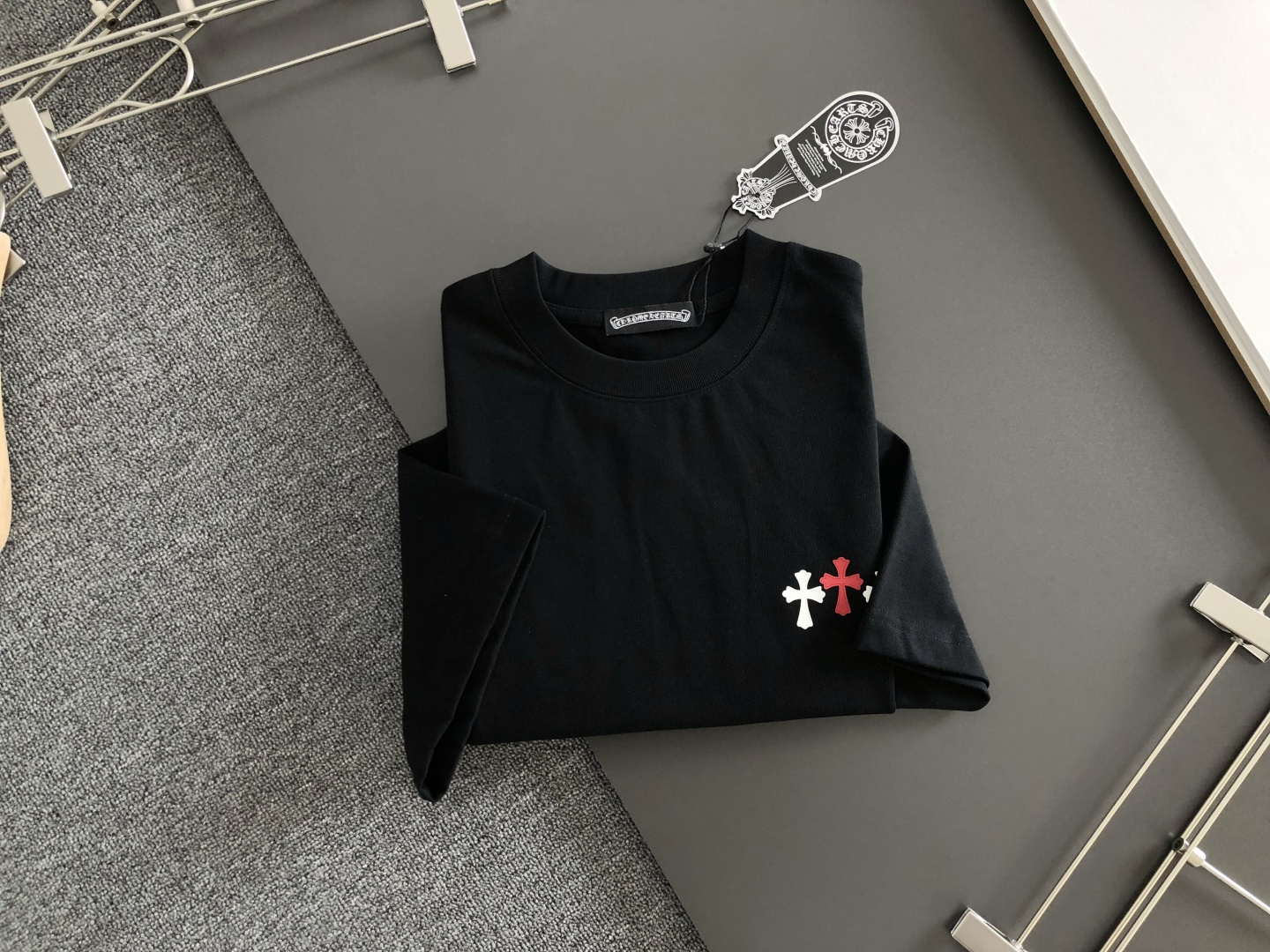 Alternative view of T-Shirt 12447