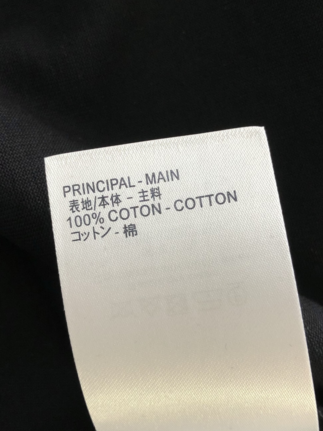 1V 2026SS春夏最新款圆领刺绣时尚短袖T恤，官网同步品牌logo刺绣图案，进口定制云朵棉面料！贴肤