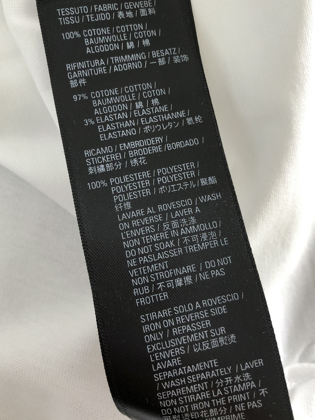 BAL 2026SS早春新款重工刺绣工艺圆领T恤，定织定染双股280克重洗水面料，做工精细。男女同款宽松