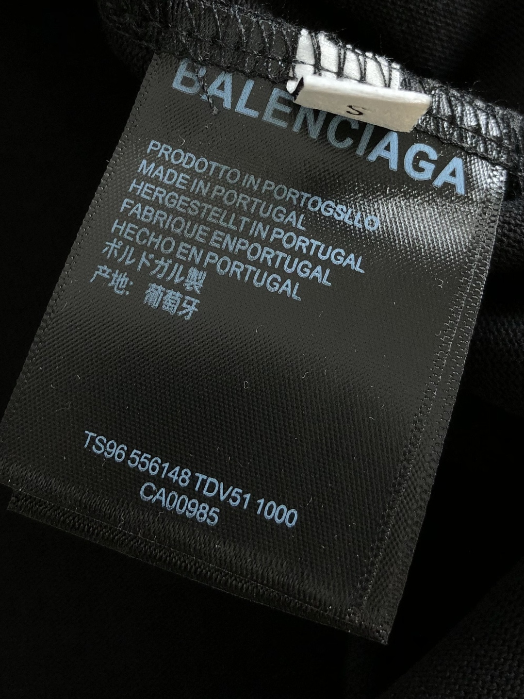 772485