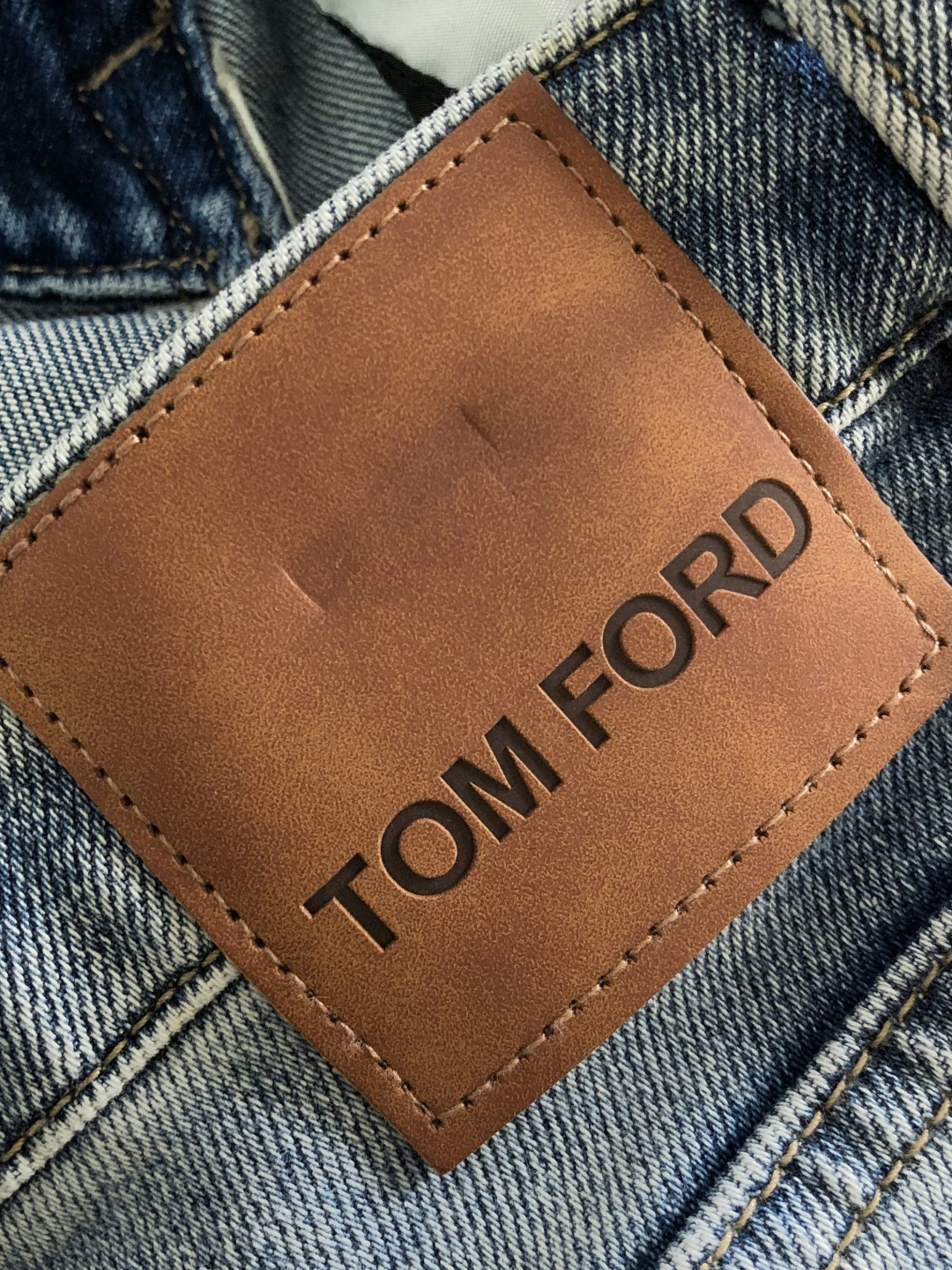 TOM 春夏薄款四面弹直筒牛仔裤｜奢感夏日甄选高支棉混纺弹力丹宁，经多道酵素水洗工艺，薄而不透、软而有型