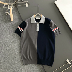 TB 2026ss夏季新品男士老钱风针织短袖Polo衫!独家首发 采用纤维超细与高弹的伊力特纱线织造而成,质感与纹理都是 TB 2026ss夏季新品男士老钱风针织短袖Polo衫!独家首发 采用纤维超细与高弹的伊力特纱线织造而成,质感与纹理都是