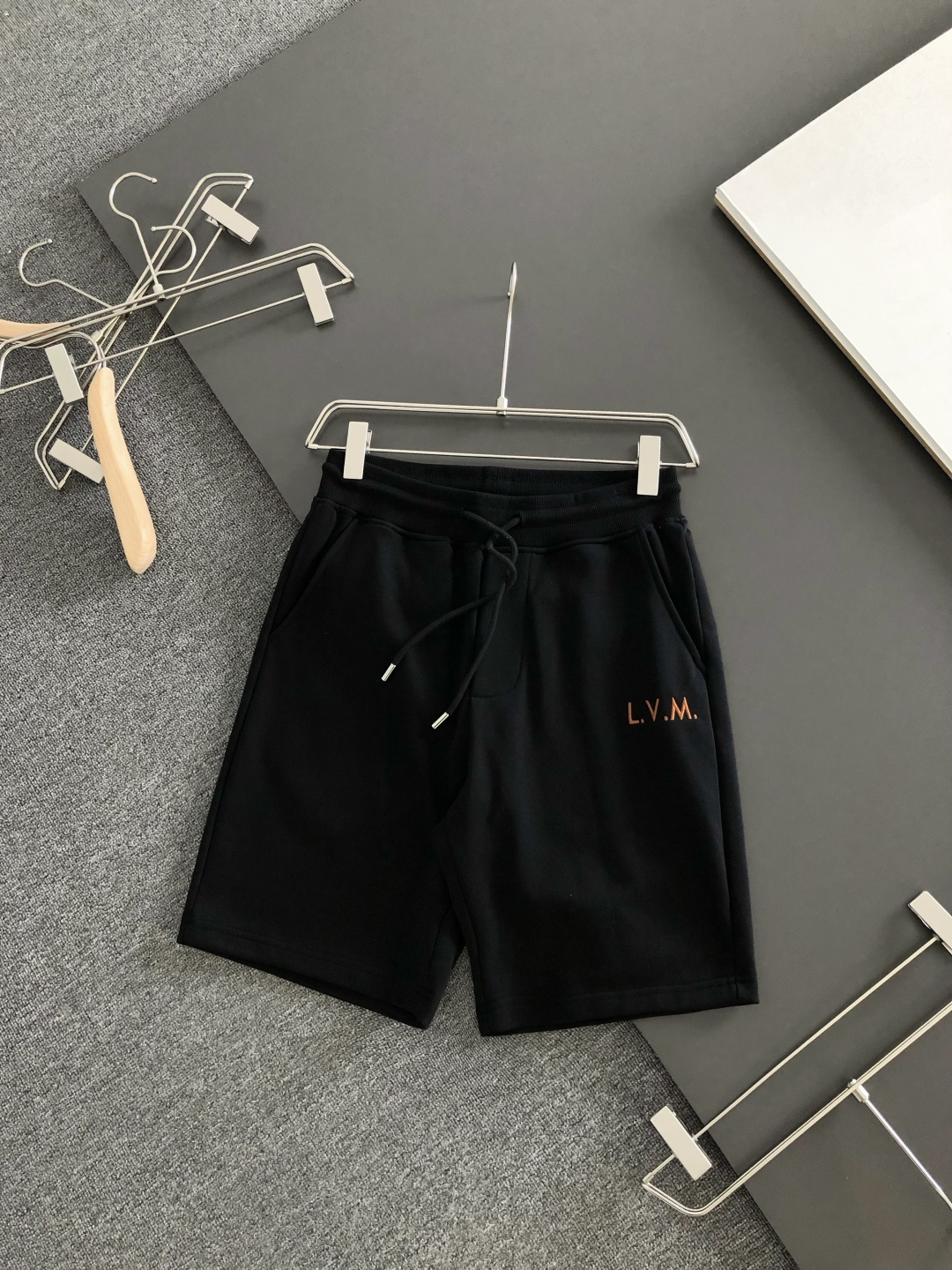 루이비통 2026SS 남성 반바지 131803 Louis Vuitton Shorts