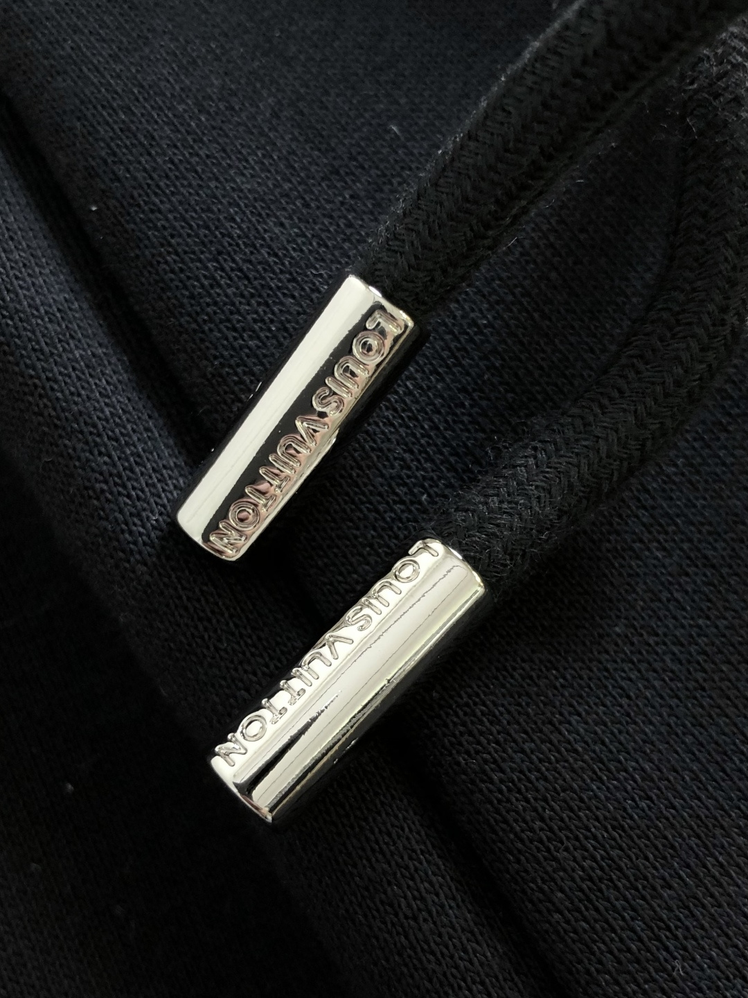 루이비통 2026SS 남성 반바지 131803 Louis Vuitton Shorts 썸네일 이미지