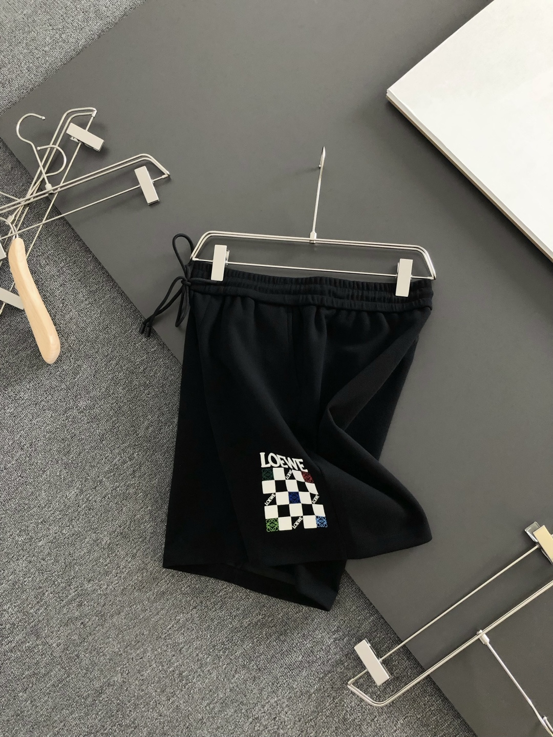 로에베 2026SS 남성 반바지 131813 Loewe Shorts 썸네일 이미지