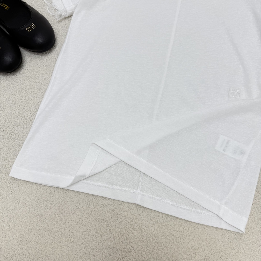 Lace Trim Short Sleeve T-Shirt: Soft, Comfortable, and Slightly Sexy 6 cmp i1749392546850 6272 0 4