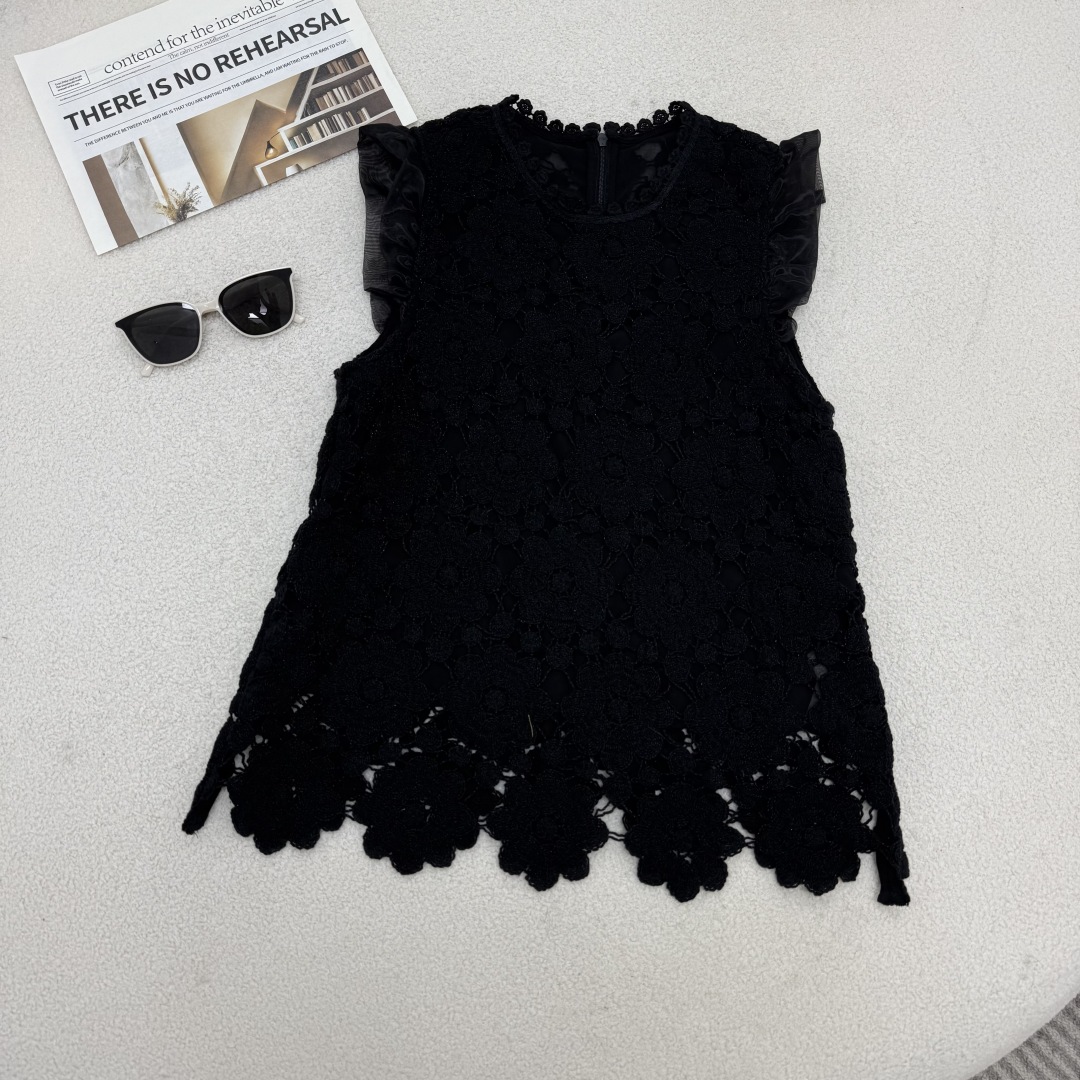 Elegant Lace Top with Mesh Flutter Sleeves - Chic & Sophisticated Design 7 cmp i1750951575797 8452 0 5