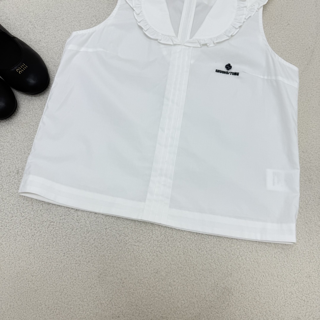 Early Autumn Embroidered Vest Top with Metal Buckle & Ruffle Collar Design 6 cmp i1754148420609 9289 0 4