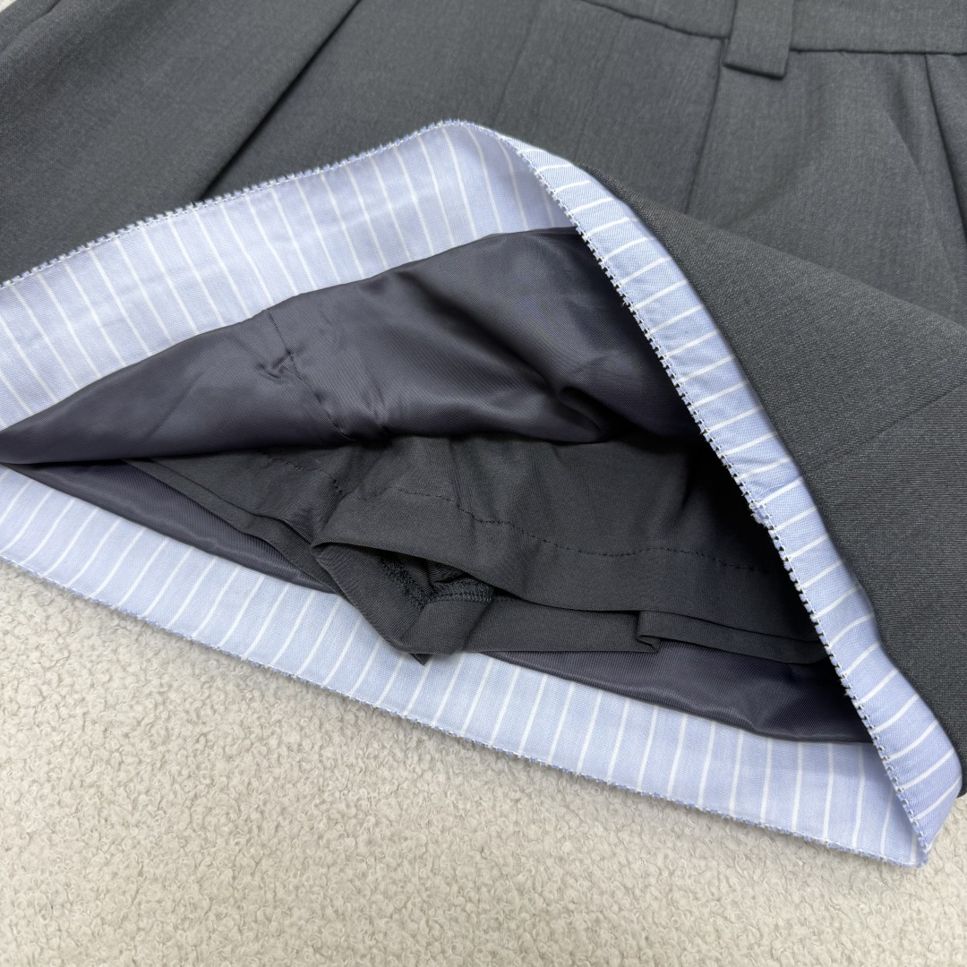 Striped Hem Skirt: Slimming High-Waist Design, Perfect for Daily Wear - Black, M 6 cmp i1755359090157 9042 0 4