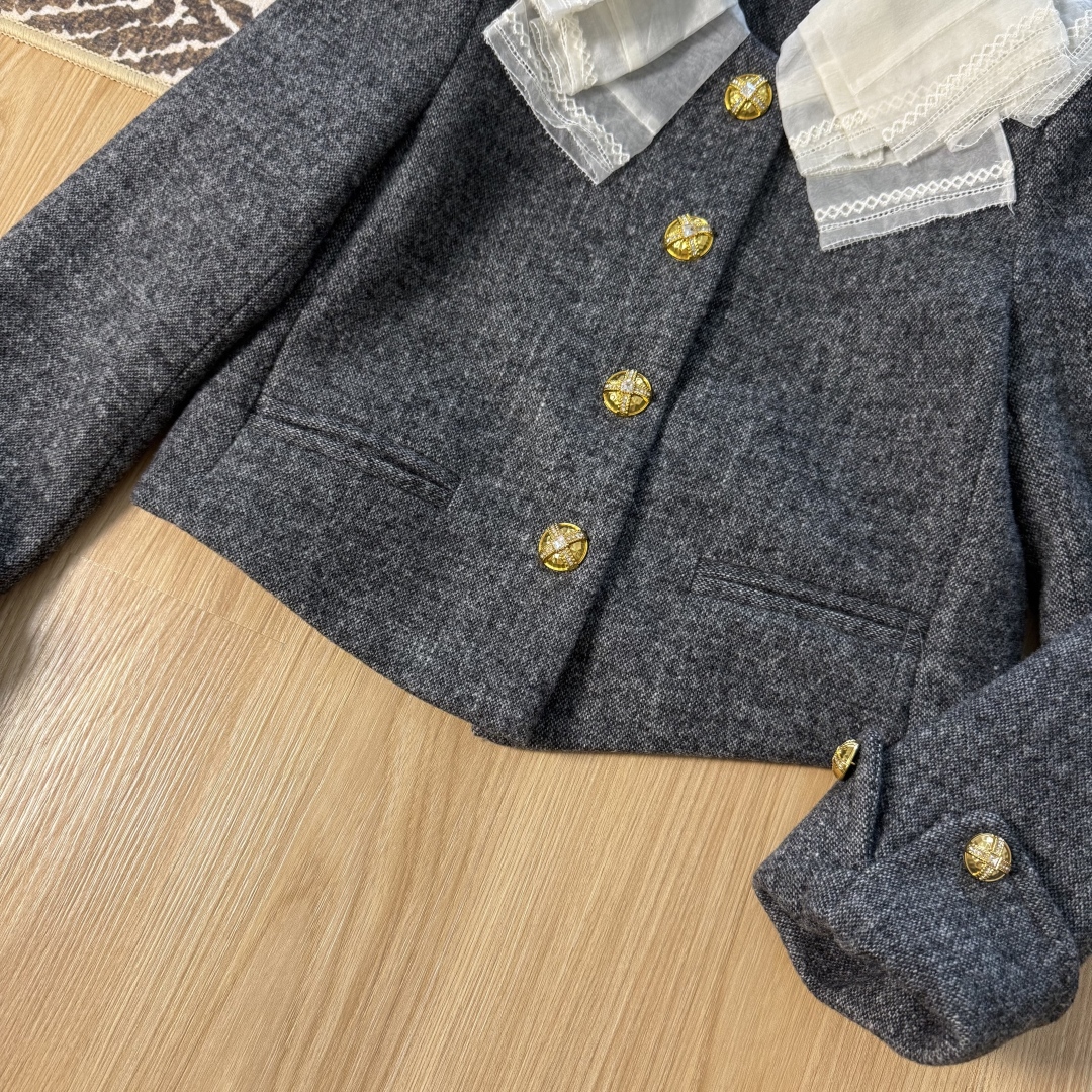 Elegant Detachable Embroidered Collar Gray Skirt Suit - Autumn/Winter 25 Collection 6 cmp i1757693379267 7107 0 4