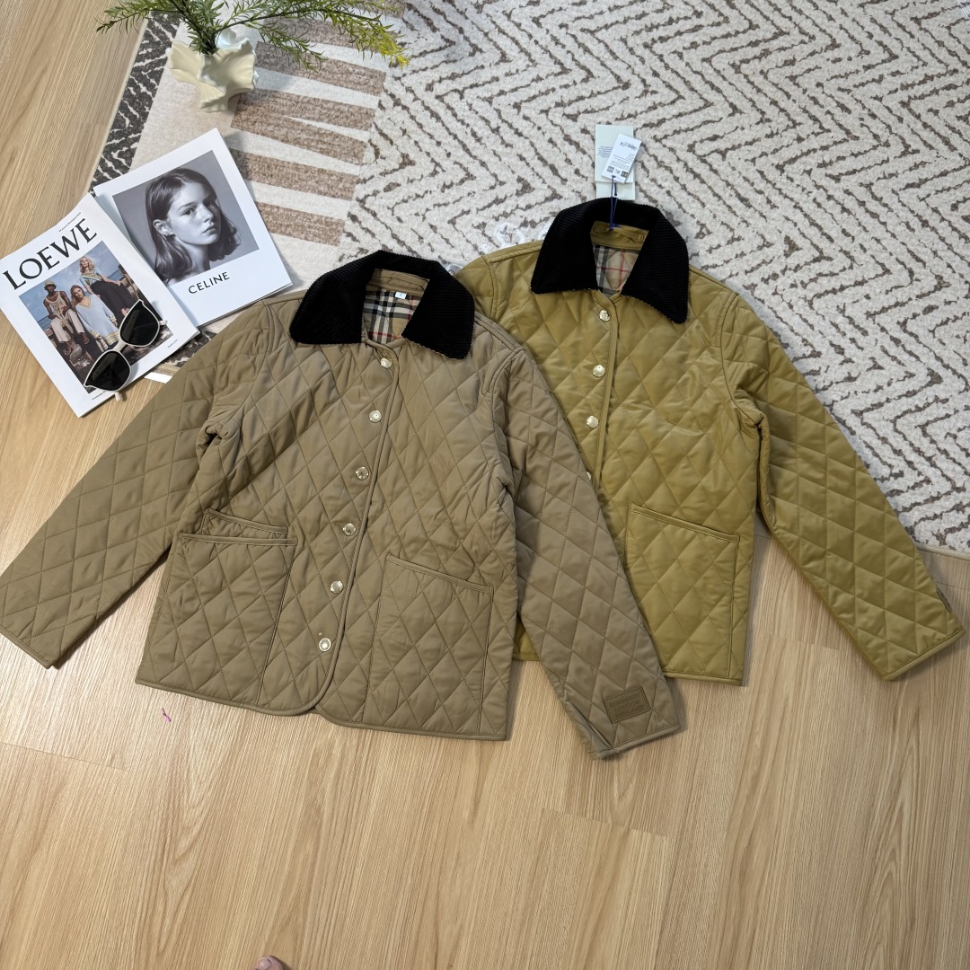 Classic Diamond Quilted Cotton Jacket - Reversible, Corduroy Collar, Logo Detail 2 cmp i1759595234297 4034 0 8