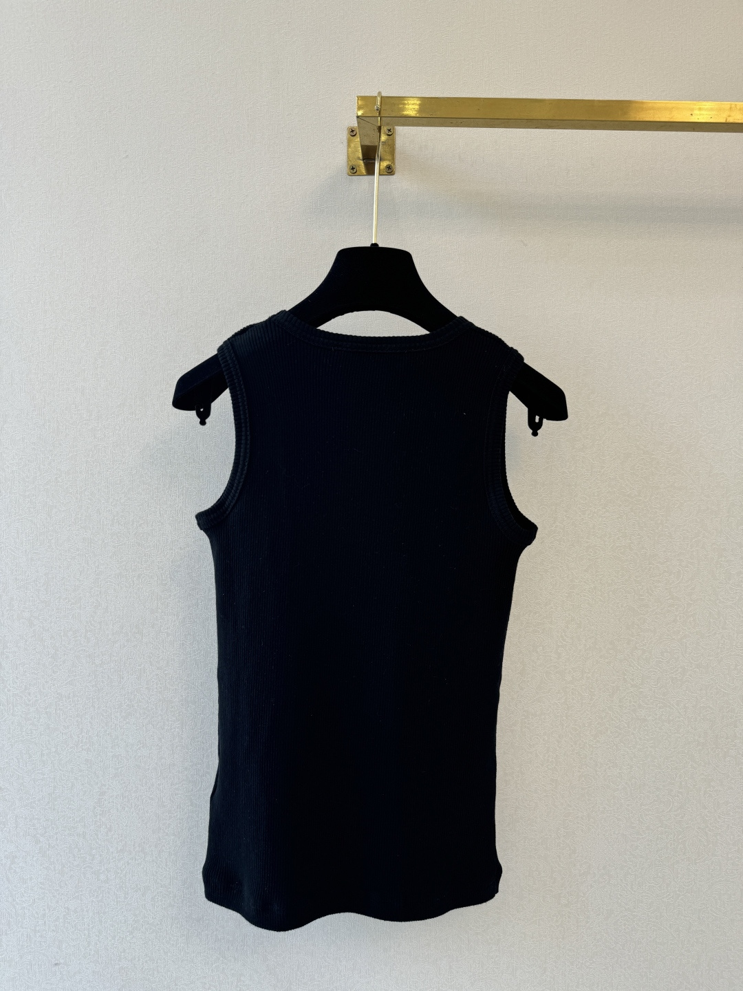 LV新品🆕🆕背心💗💗实拍图🆕🆕两色3码