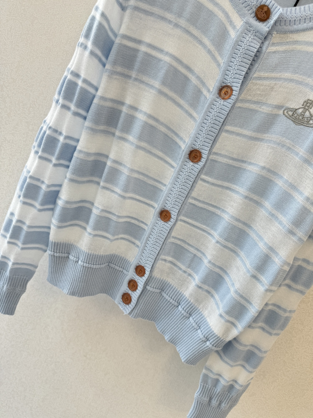 西太后新品🆕🆕圆领长袖开衫💗💗实拍图🆕两色3码