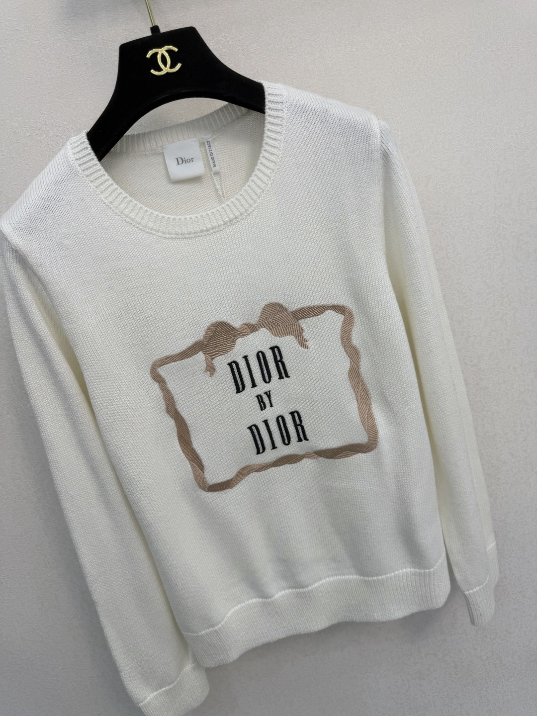 迪奥新品🆕🆕 圆领长袖💗💗实拍图🆕🆕两色3码
