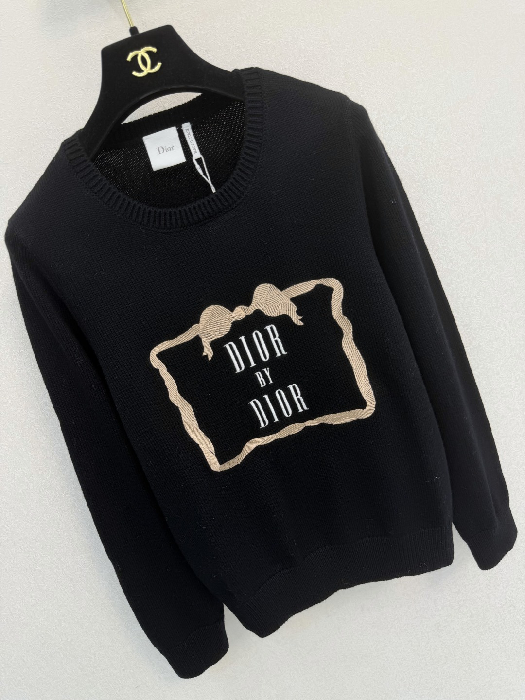 迪奥新品🆕🆕 圆领长袖💗💗实拍图🆕🆕两色3码