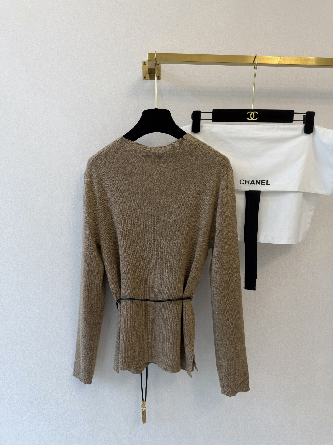 小香新品🆕🆕 V领长袖开衫💗💗实拍图🆕🆕三色3码