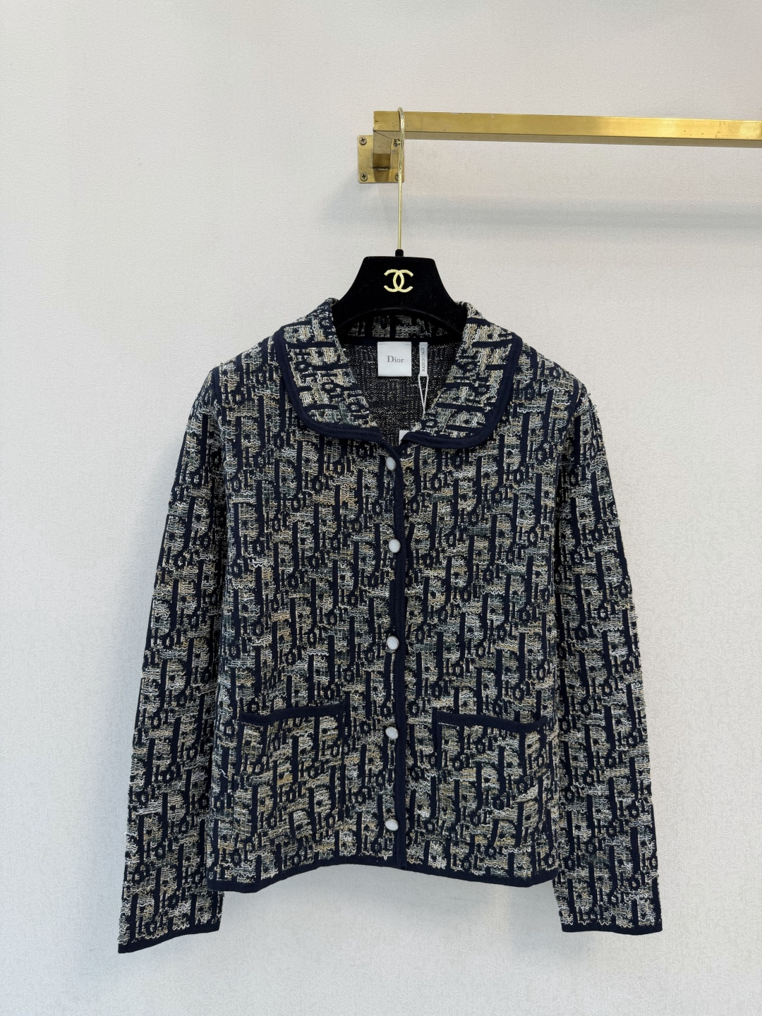 迪奥新品🆕🆕 翻领长袖开衫💗💗实拍图🆕🆕两色3码