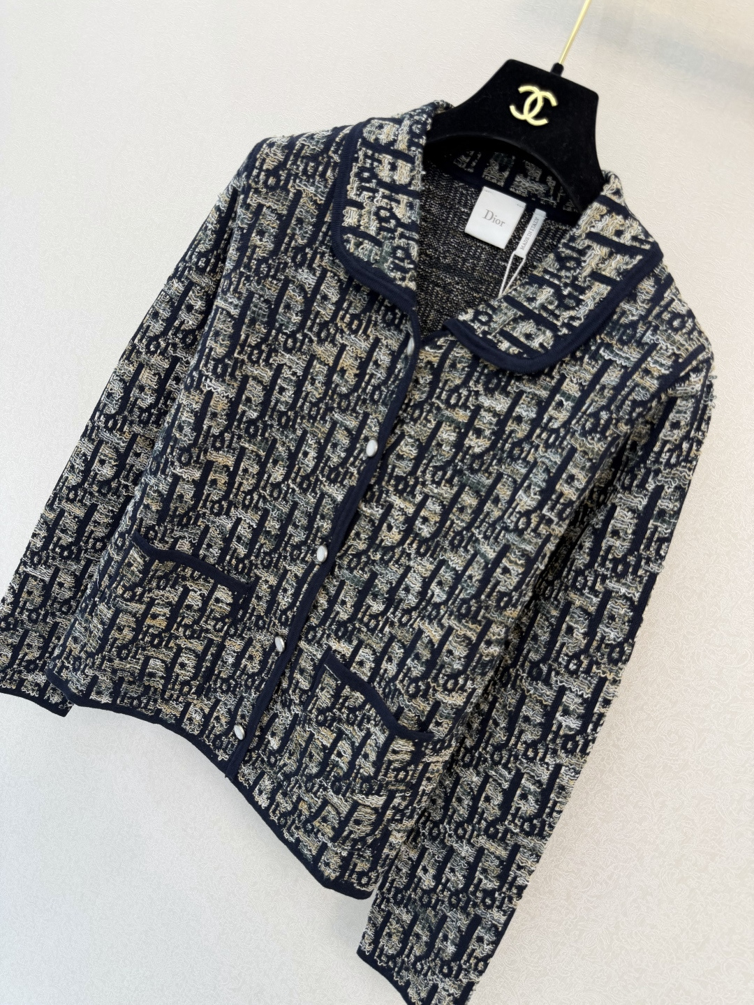 迪奥新品🆕🆕 翻领长袖开衫💗💗实拍图🆕🆕两色3码