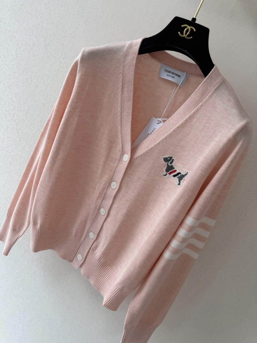 TB新品🆕🆕 V领长袖开衫💗💗实拍图🆕🆕三色3码