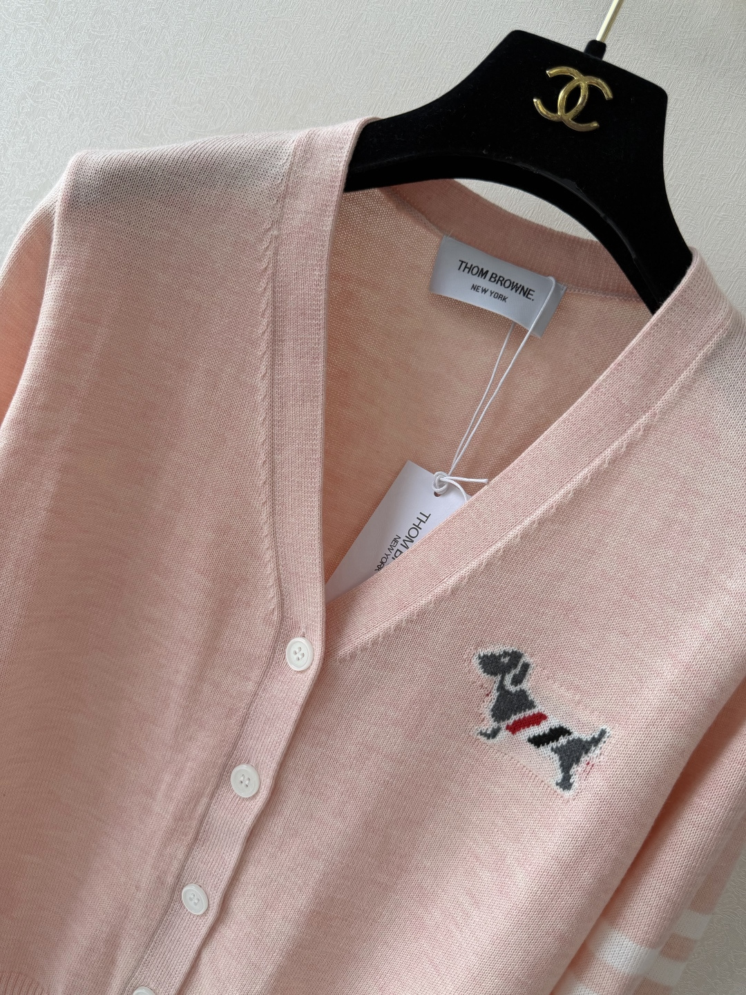 TB新品🆕🆕 V领长袖开衫💗💗实拍图🆕🆕三色3码