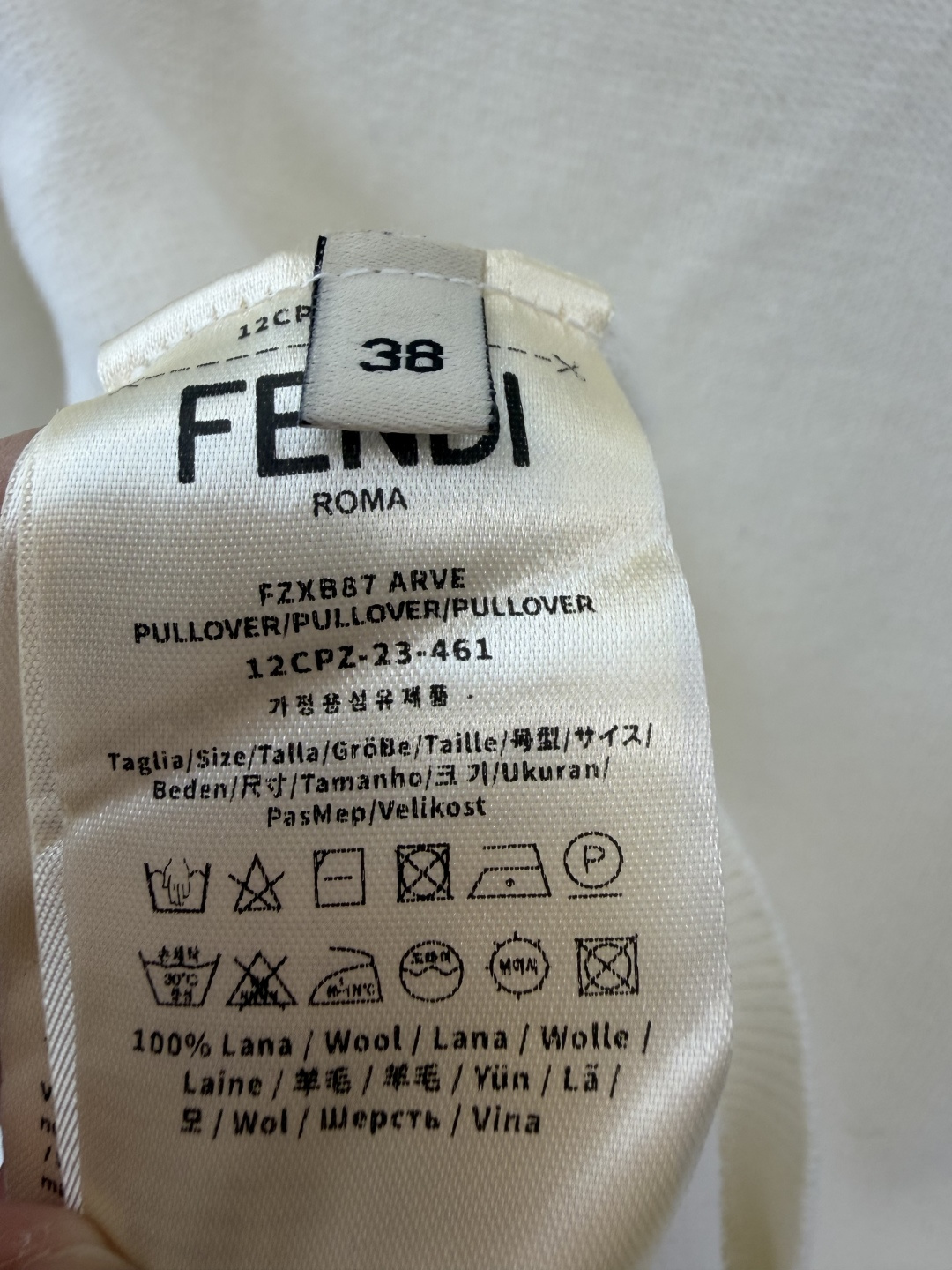 FD新品🆕🆕 V领长袖💗💗实拍图🆕🆕