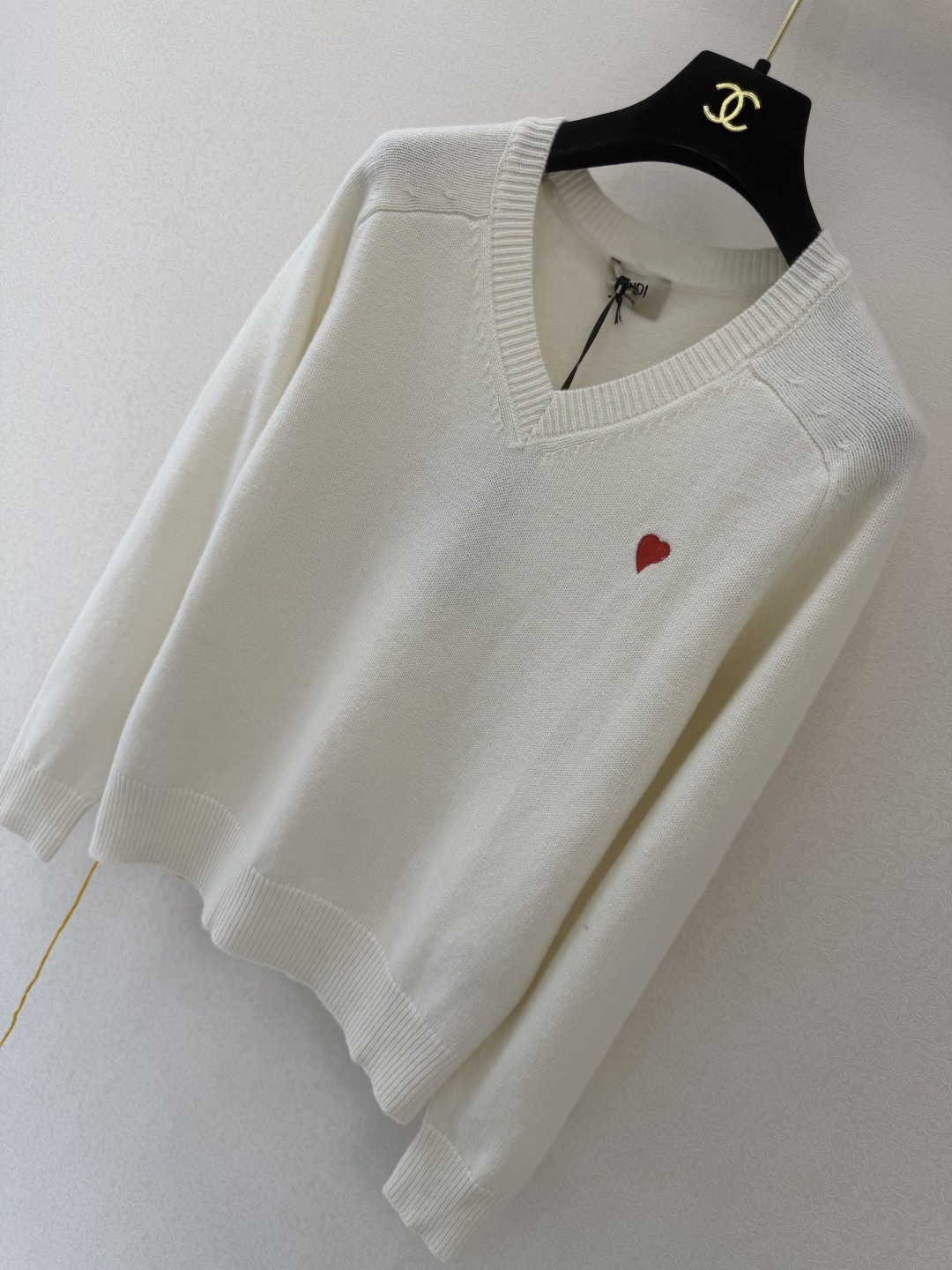 FD新品🆕🆕 V领长袖💗💗实拍图🆕🆕