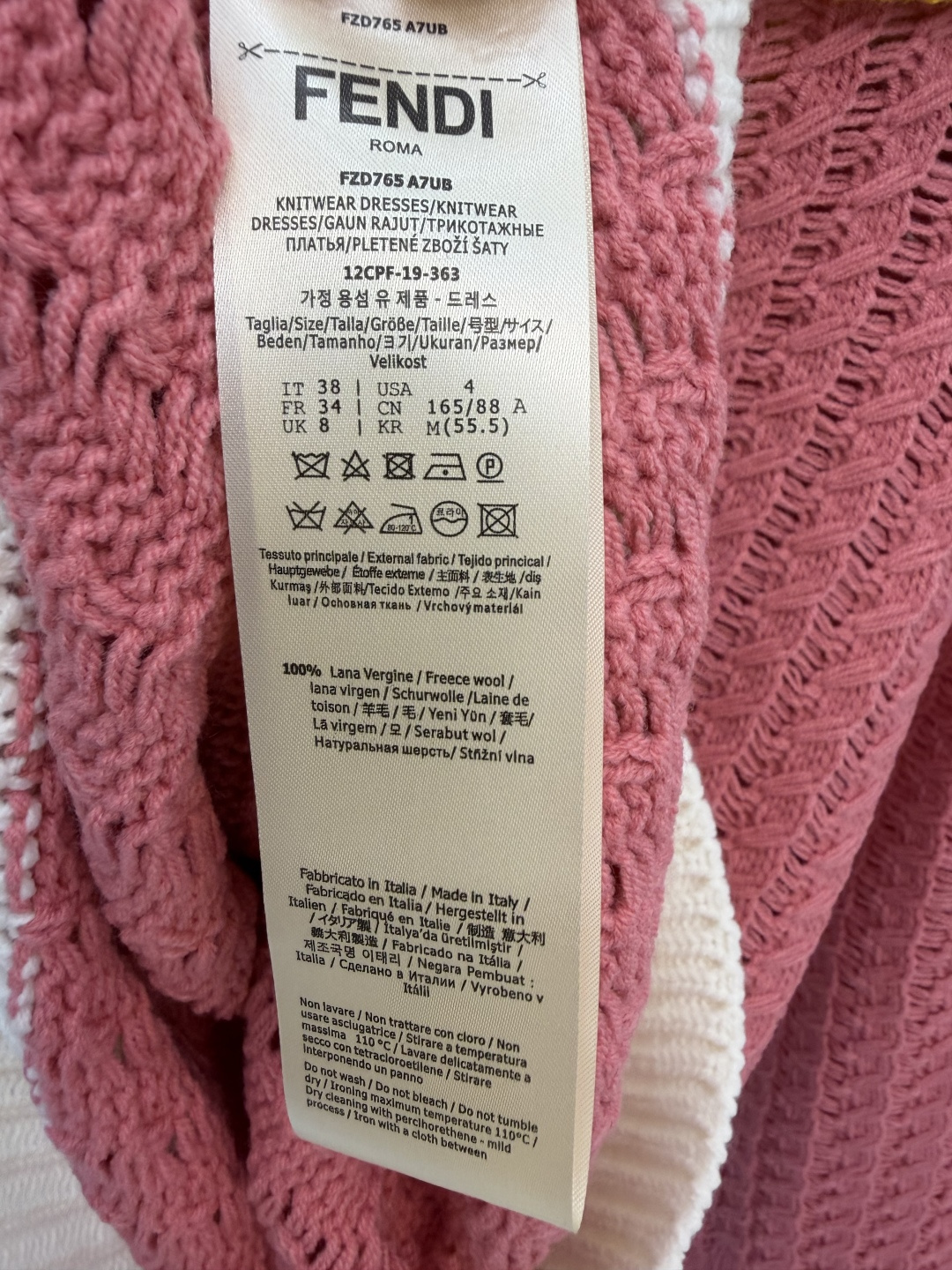 FD新品🆕🆕 V领长袖💗💗实拍图🆕🆕