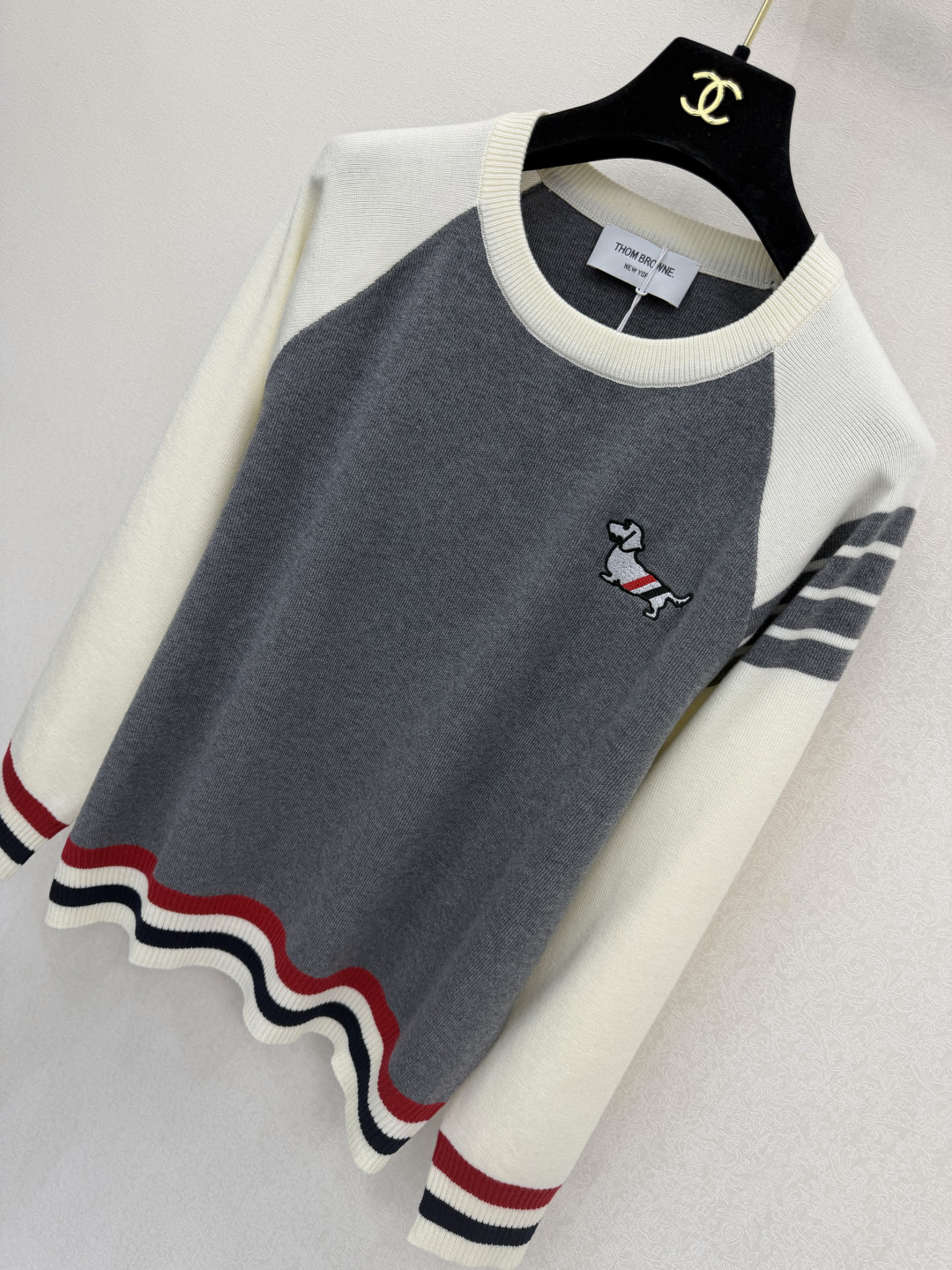 TB新品🆕🆕 圆领长袖💗💗实拍图🆕🆕三色3码