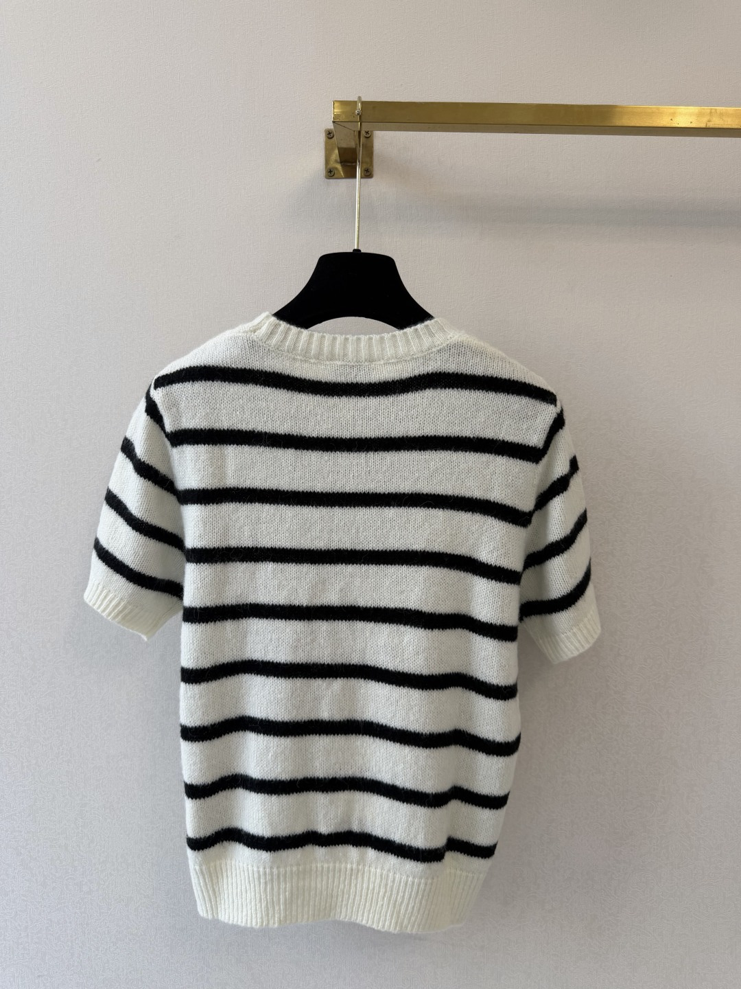 小香新品🆕🆕 圆领短袖💗💗实拍图🆕🆕两色3码