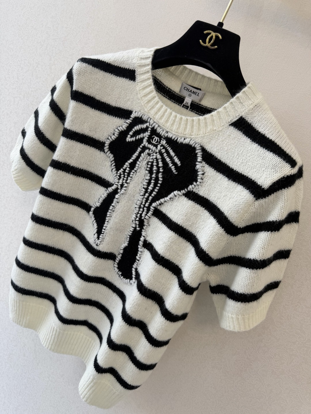 小香新品🆕🆕 圆领短袖💗💗实拍图🆕🆕两色3码