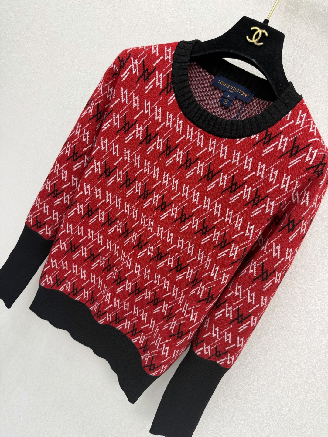 LV新品🆕🆕 圆领长袖💗💗实拍图🆕🆕三色3码