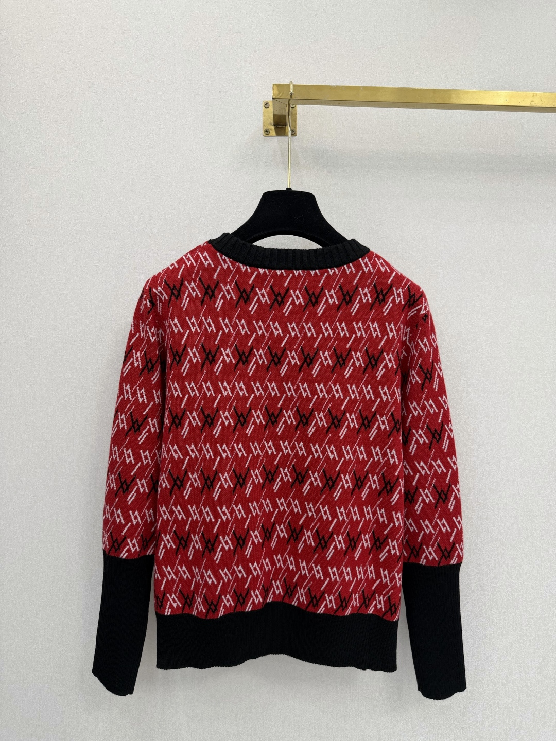 LV新品🆕🆕 圆领长袖💗💗实拍图🆕🆕三色3码