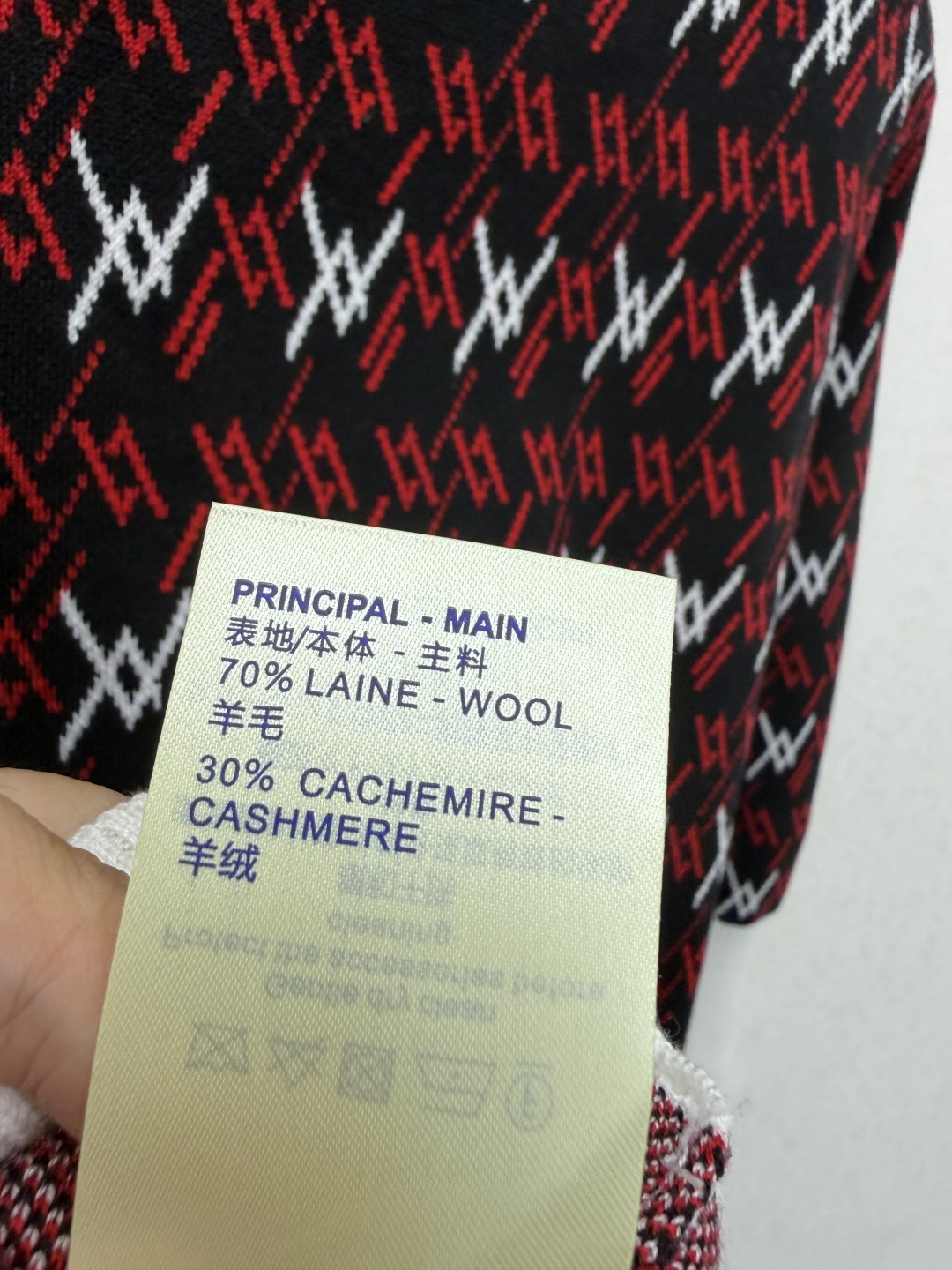 LV新品🆕🆕 圆领长袖💗💗实拍图🆕🆕三色3码