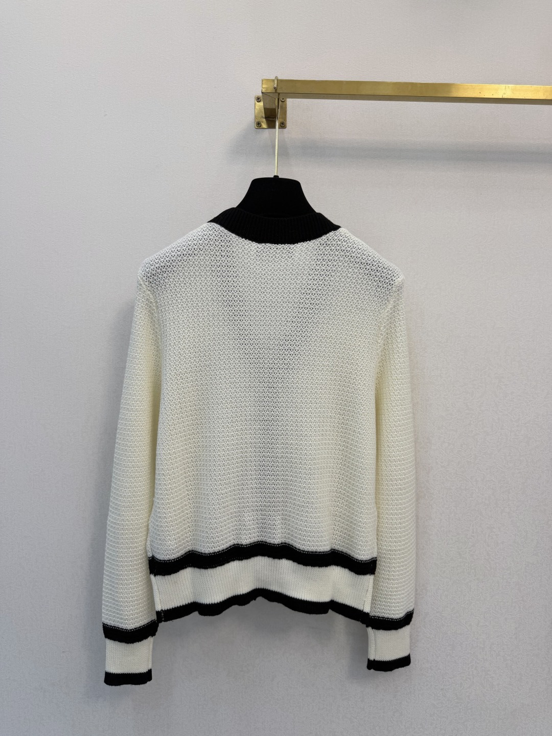 小香新品🆕🆕 V领开衫💗💗实拍图🆕🆕两色3码