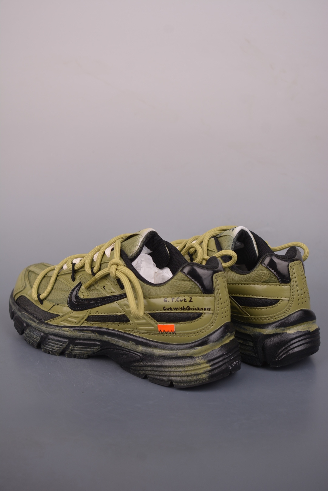 300 Nike INITIATOR RNR 复古做旧 解构绑带 舒适百搭防滑耐磨 低帮跑步鞋 394055-102