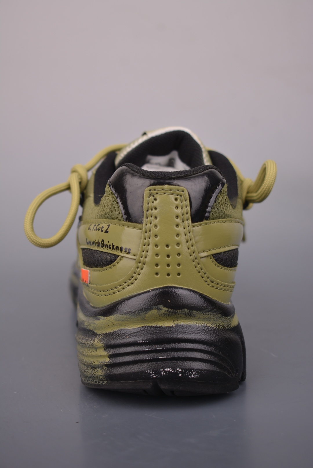 300 Nike INITIATOR RNR 复古做旧 解构绑带 舒适百搭防滑耐磨 低帮跑步鞋 394055-102