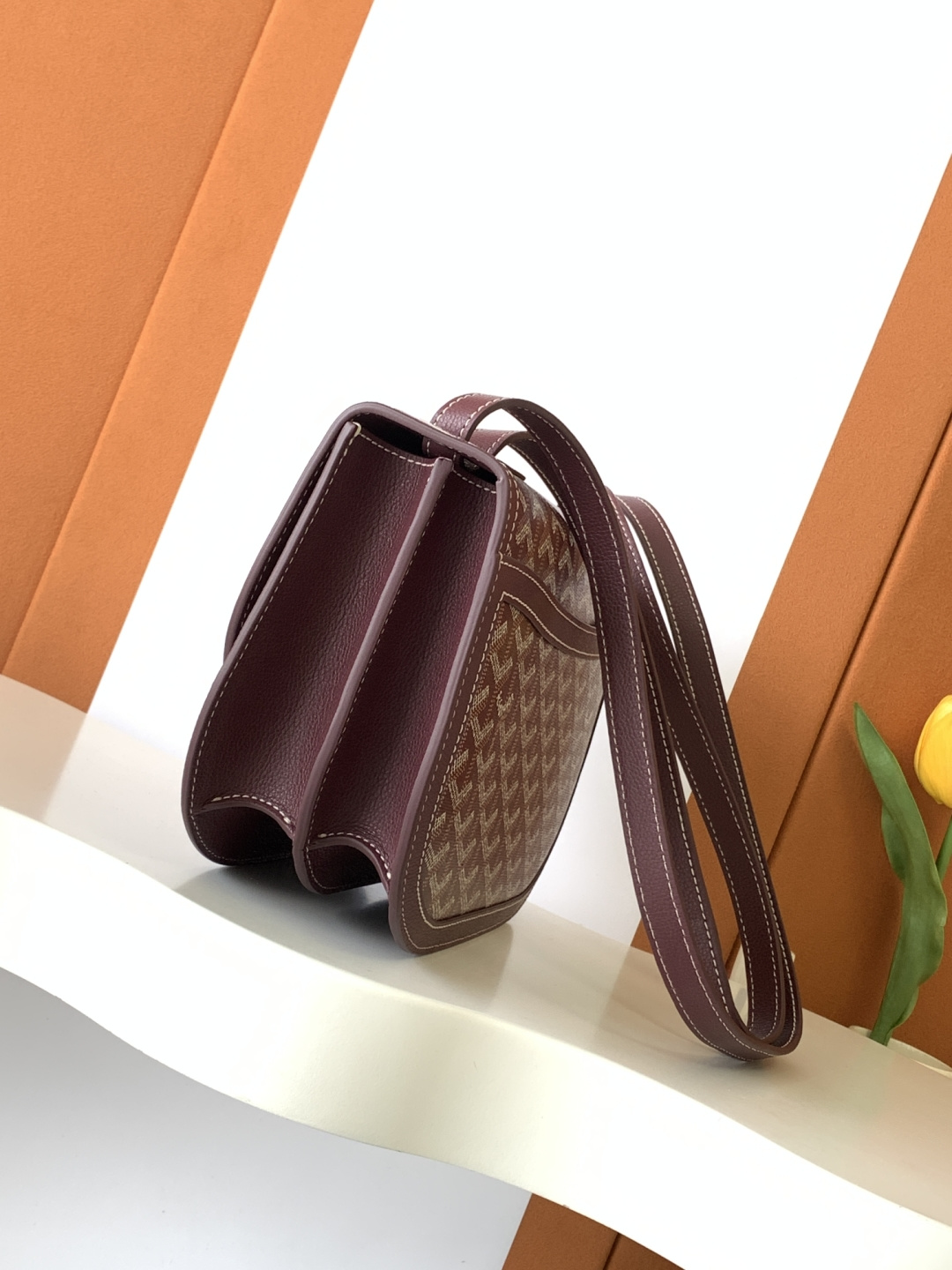 Goyard GOYARD老花233款|||更加轻便和 而“ ”一词在现代 界其实是一种潮流的象征