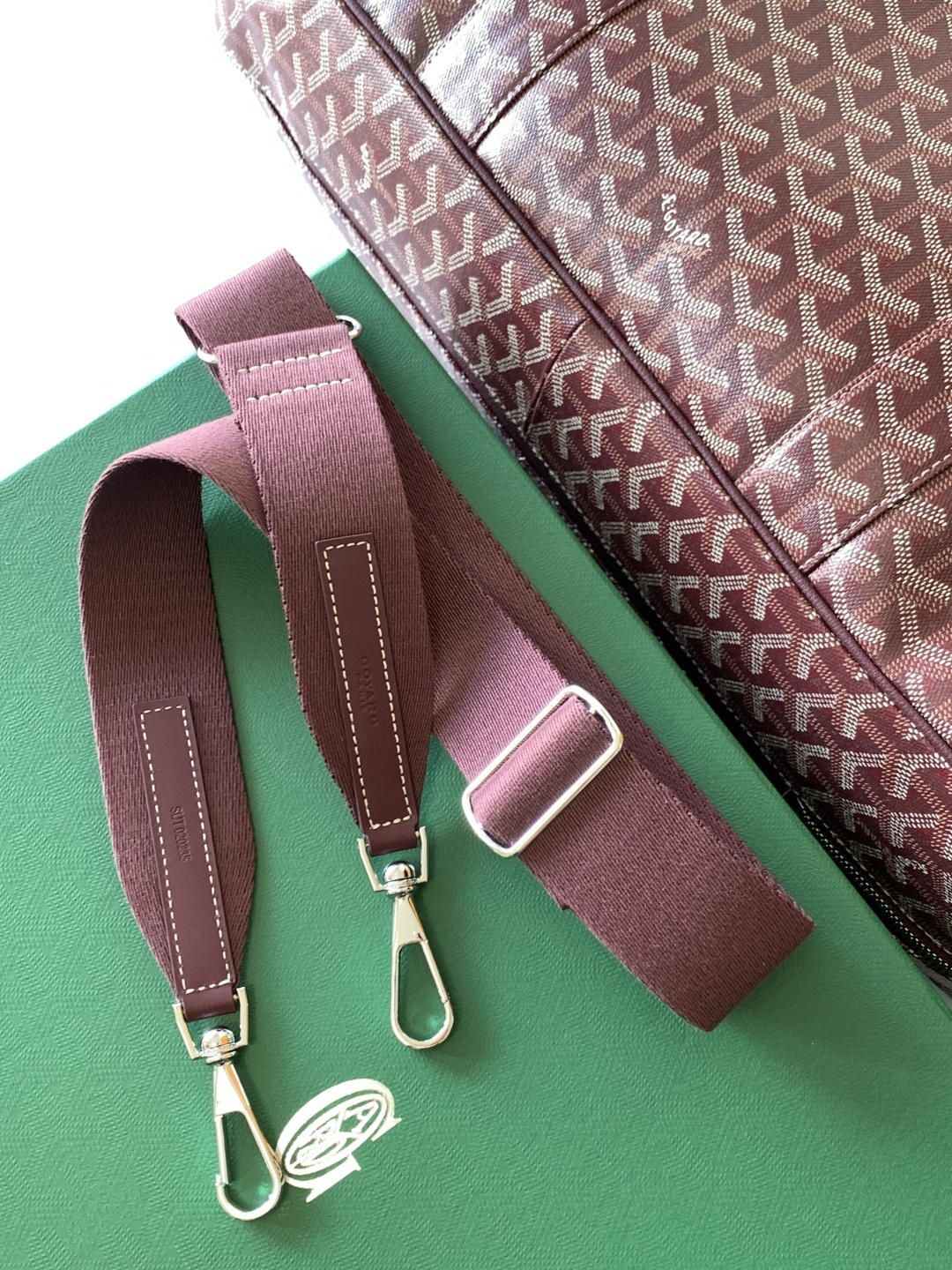 Goyard SAVILE ROW 衣物包为衣服提供了出色的保护