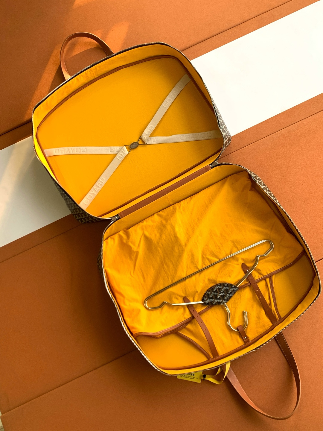 Goyard SAVILE ROW 衣物包为衣服提供了出色的保护